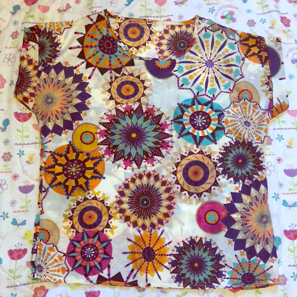 Solar Multicolored Top ✨